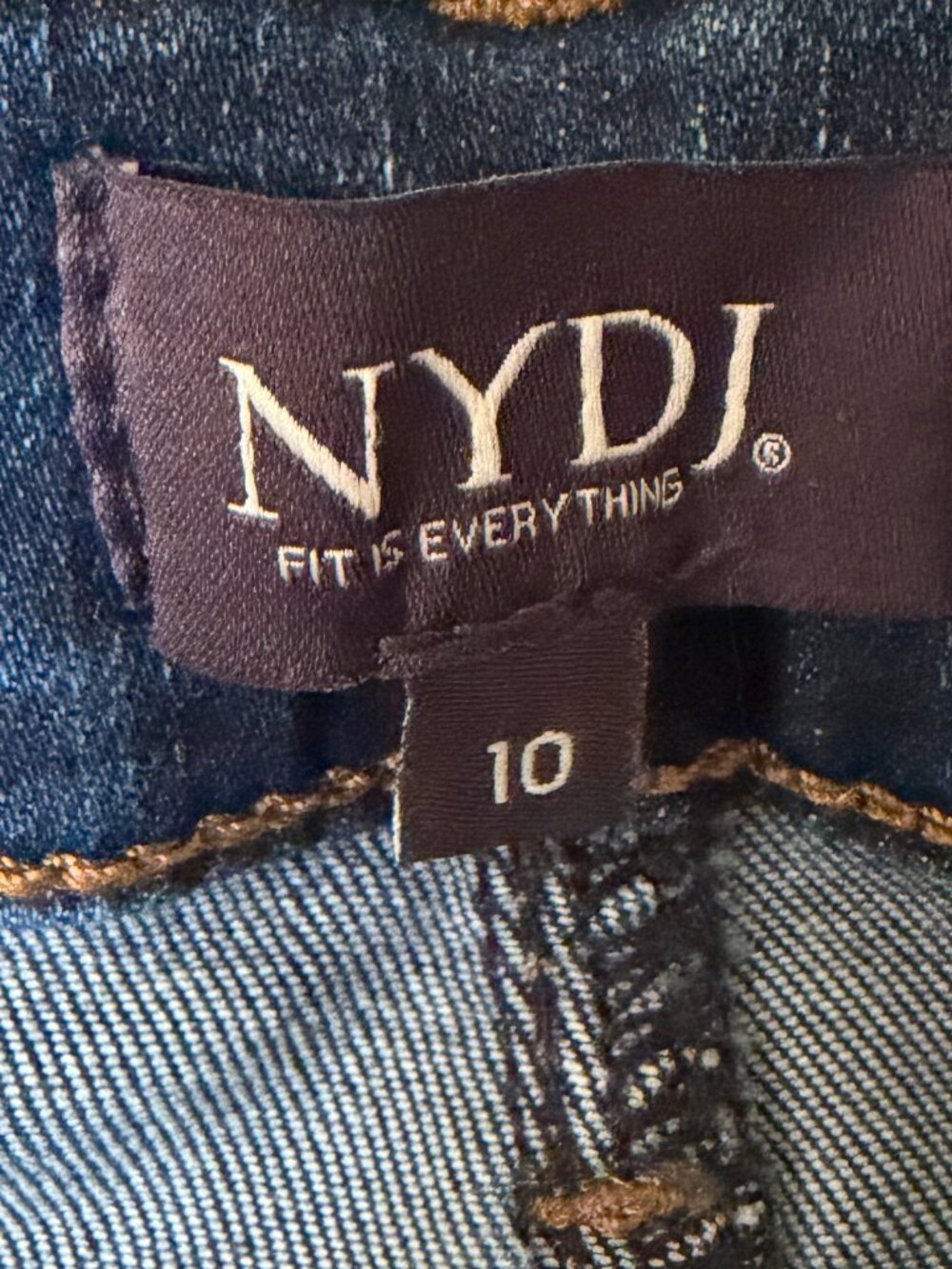 NYDJ MARILYN STRAIGHT - LIFT AND TUCK TECHNOLOGY